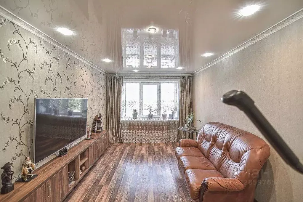 3-к кв. Сахалинская область, Южно-Сахалинск Комсомольская ул., 280 ... - Фото 1