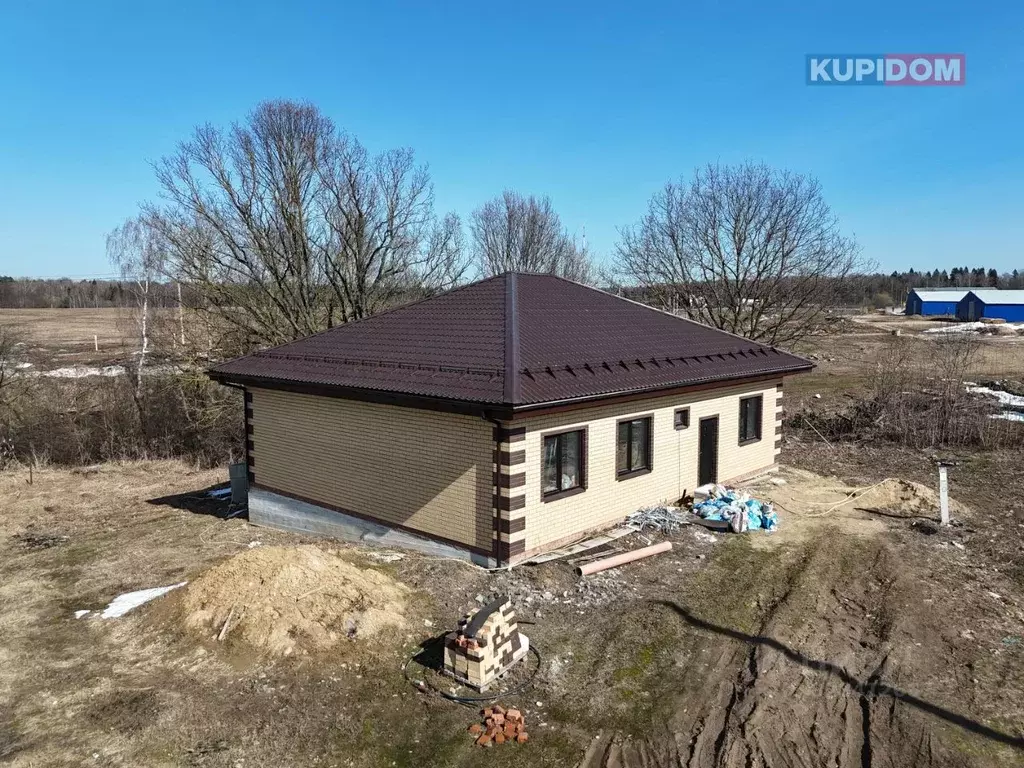 Дом в Калужская область, Боровский муниципальный округ, д. Кривское  ... - Фото 2