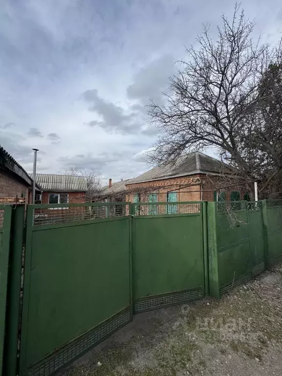 Дом в Ростовская область, Батайск ул. Коммунаров, 18 (80 м) - Фото 1