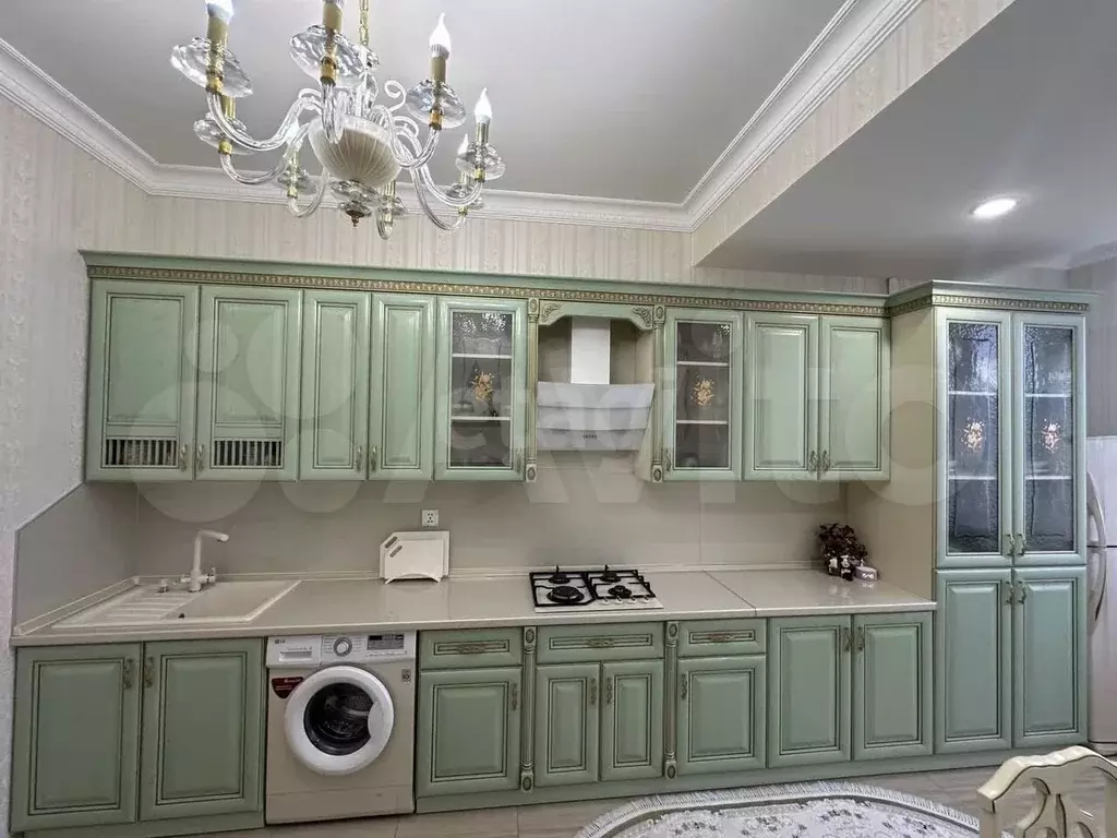1-к. квартира, 60 м, 7/12 эт. - Фото 1