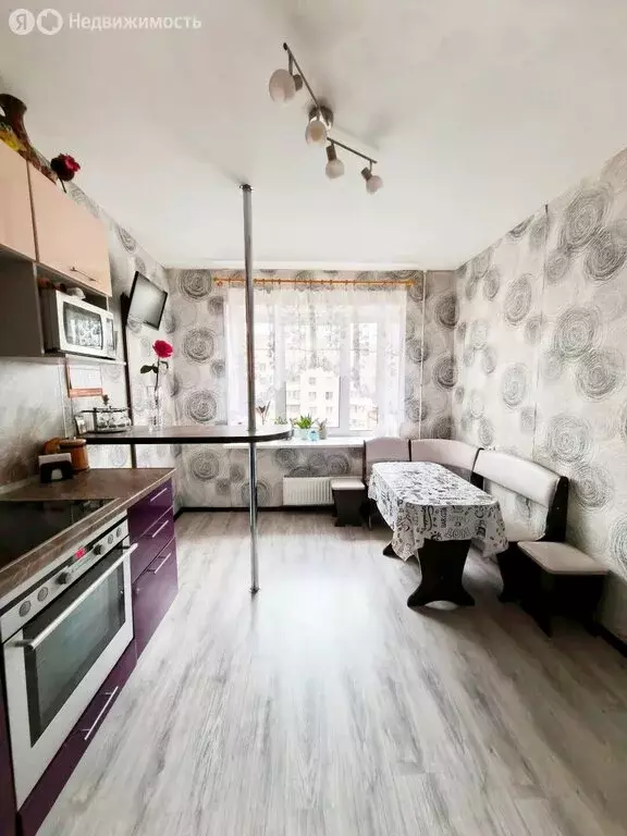 3-комнатная квартира: Санкт-Петербург, улица Типанова, 34к2 (74.7 м) - Фото 2