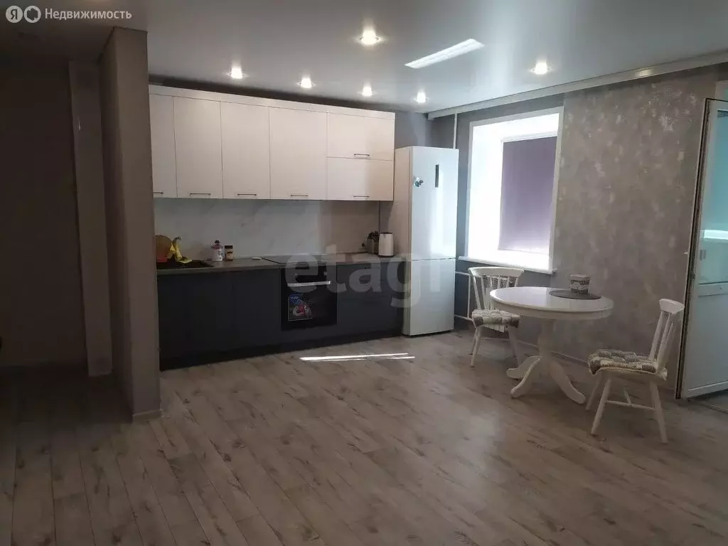 3-комнатная квартира: Абакан, Северный проезд, 29 (59 м) - Фото 1
