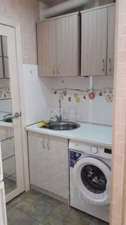 2-к кв. Волгоградская область, Волгоград просп. Столетова, 2А (35.0 м) - Фото 2