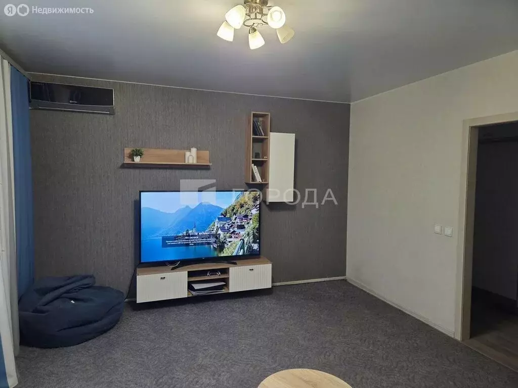 3-комнатная квартира: Новосибирск, Танковая улица, 6 (80.8 м) - Фото 1
