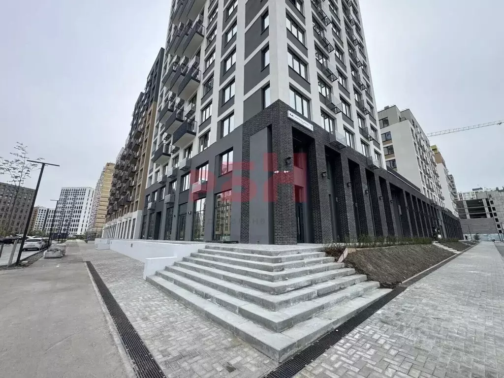 Помещение свободного назначения в Тюменская область, Тюмень ул. ... - Фото 1