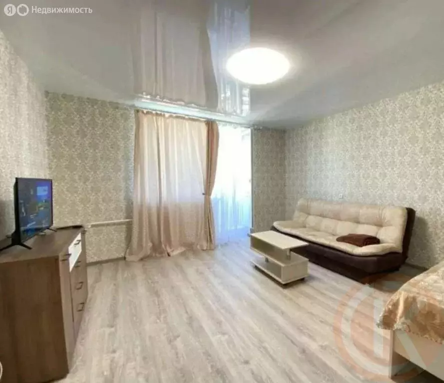 1-комнатная квартира: Евпатория, улица Дёмышева, 119 (36.6 м) - Фото 1