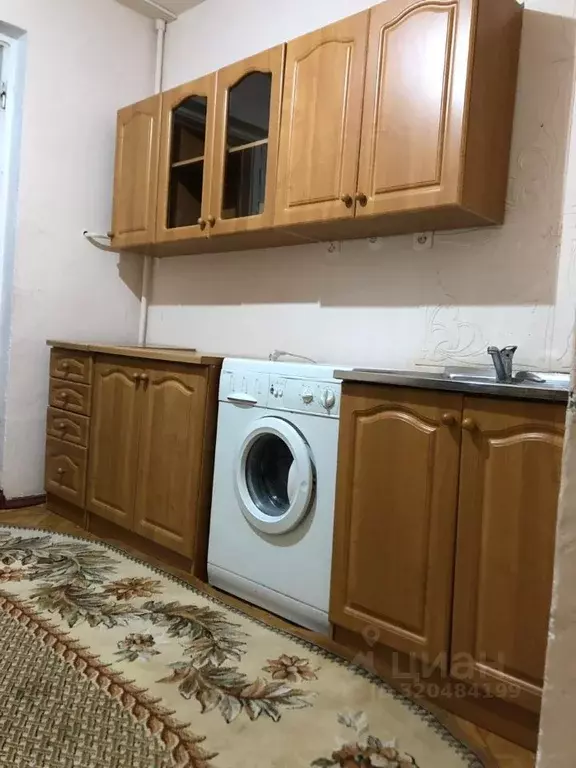 2-к кв. Кабардино-Балкария, Нальчик Кабардинская ул., 212 (56.0 м) - Фото 0