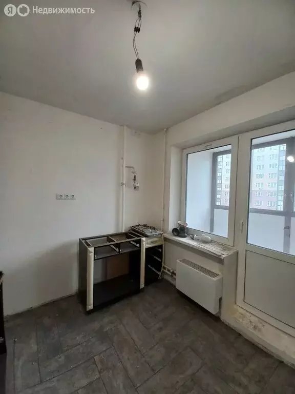 2-комнатная квартира: Псков, улица Крестки, 3А (50 м) - Фото 1