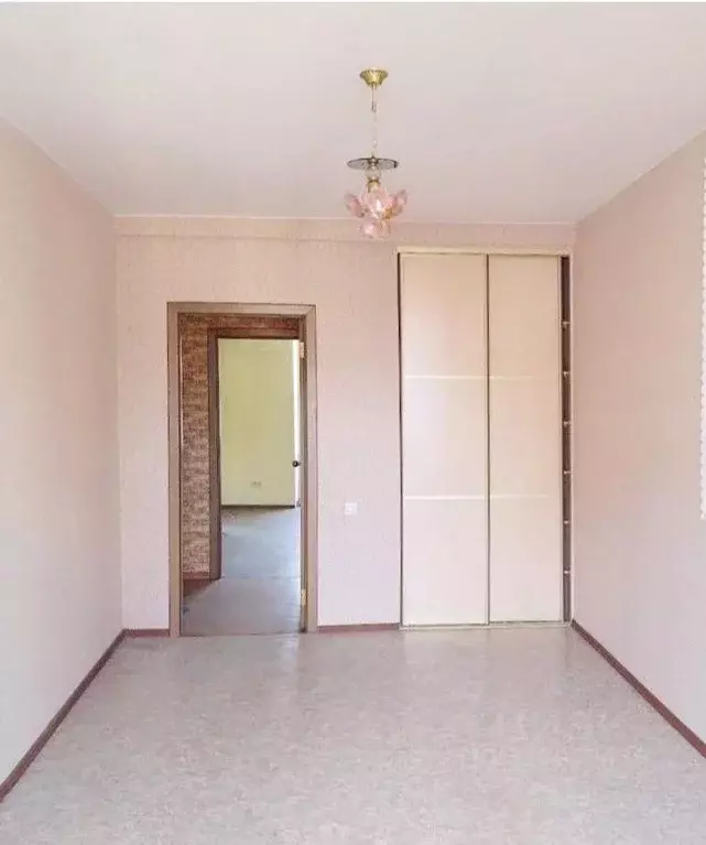 2-к кв. Кемеровская область, Новокузнецк Вокзальная ул., 10 (60.0 м) - Фото 2