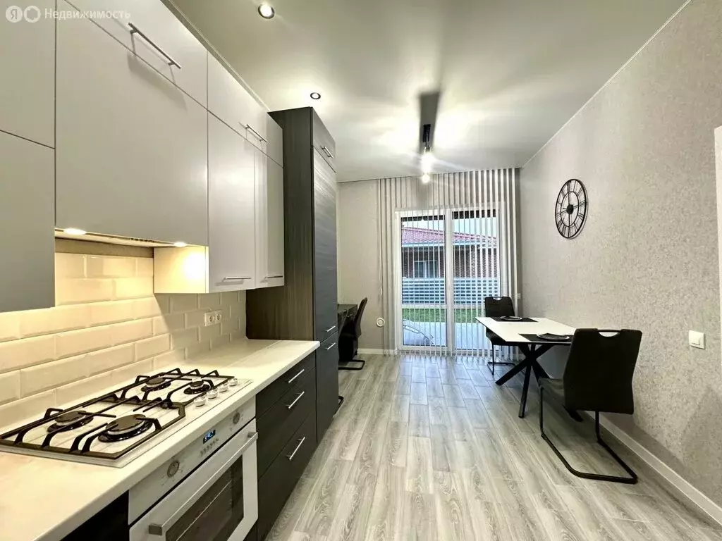 Дом в Калининградская область, Гурьевский муниципальный округ, посёлок ... - Фото 2