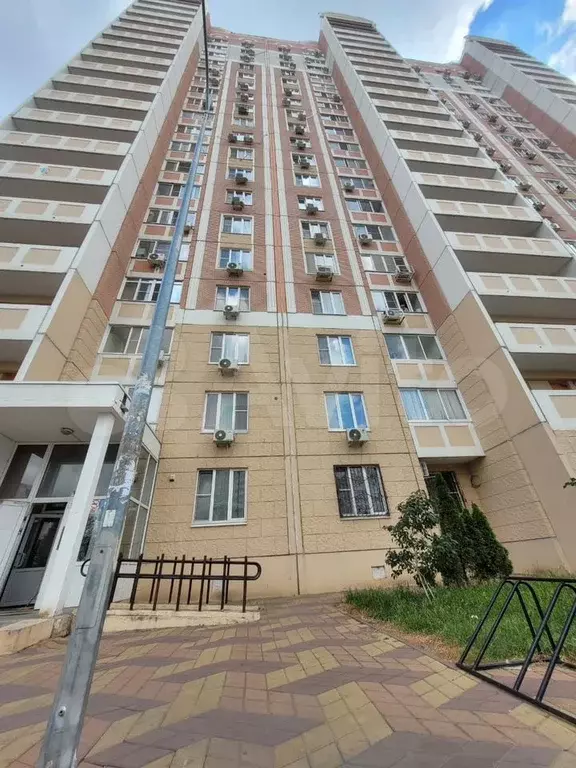 1-к. квартира, 37 м, 5/19 эт. - Фото 0