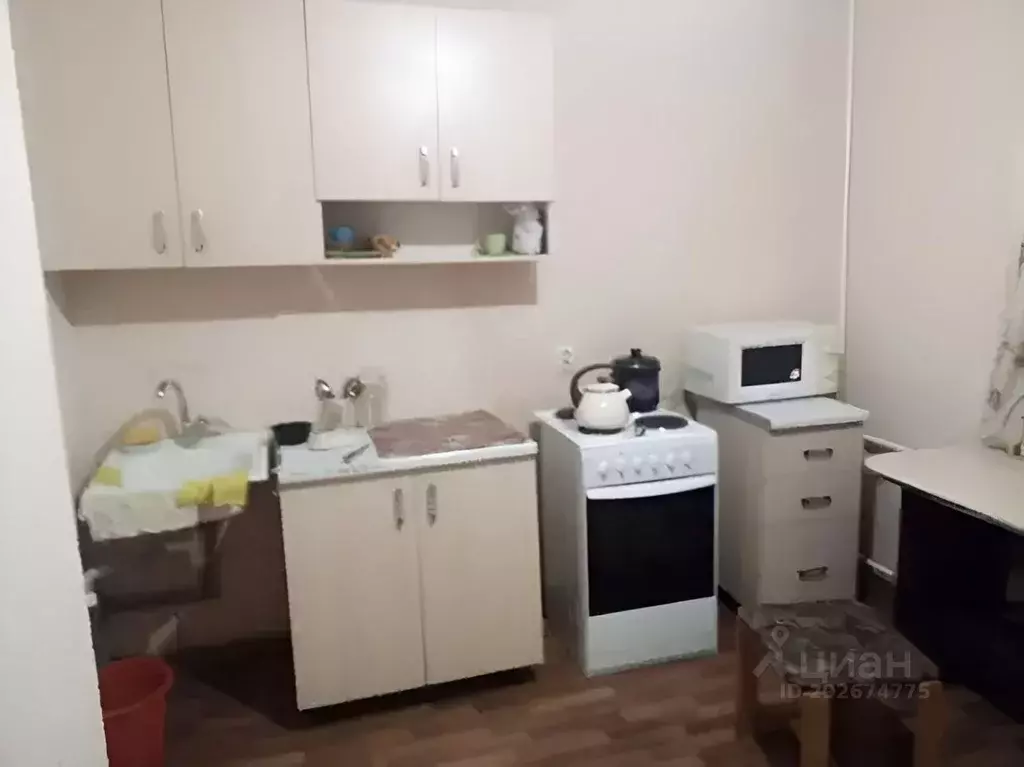 1-к кв. Курская область, Курск просп. Вячеслава Клыкова, 62 (38.0 м) - Фото 0