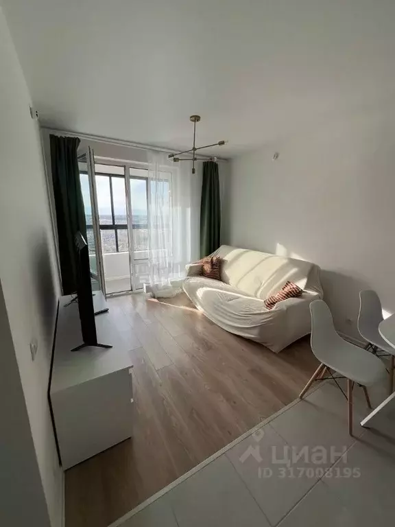 2-к кв. Тюменская область, Тюмень Полевая ул., 117к3 (56.0 м) - Фото 1