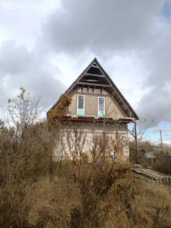 Дом в село Ближнее Чесночное, Подгорная улица, 75А (100 м) - Фото 1