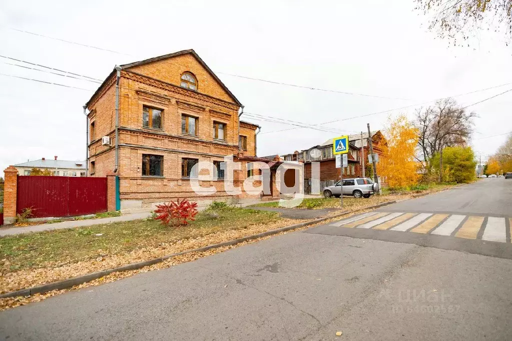 Дом в Ульяновская область, Ульяновск ул. Льва Толстого (212 м) - Фото 1