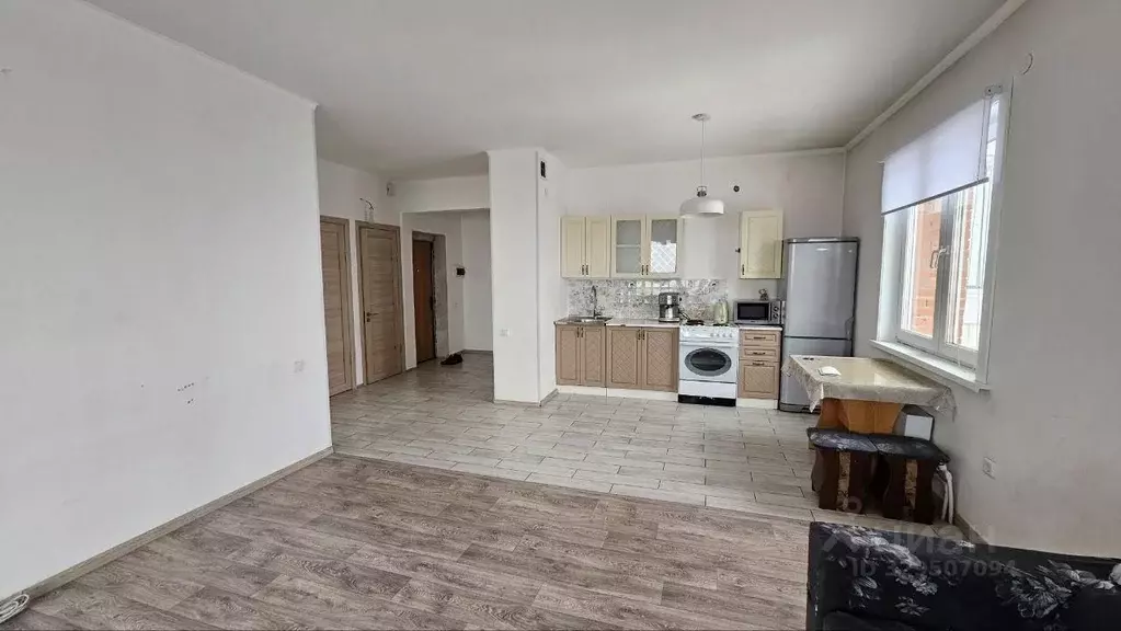 2-к кв. Бурятия, Улан-Удэ 140А мкр, 25 (52.0 м) - Фото 2