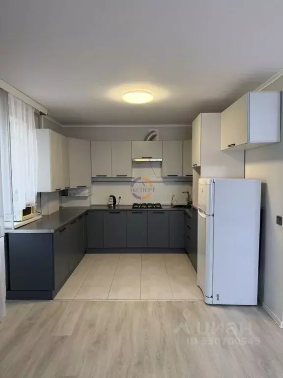 3-к кв. Новгородская область, Великий Новгород Хутынская ул., 29 (78.6 ... - Фото 1