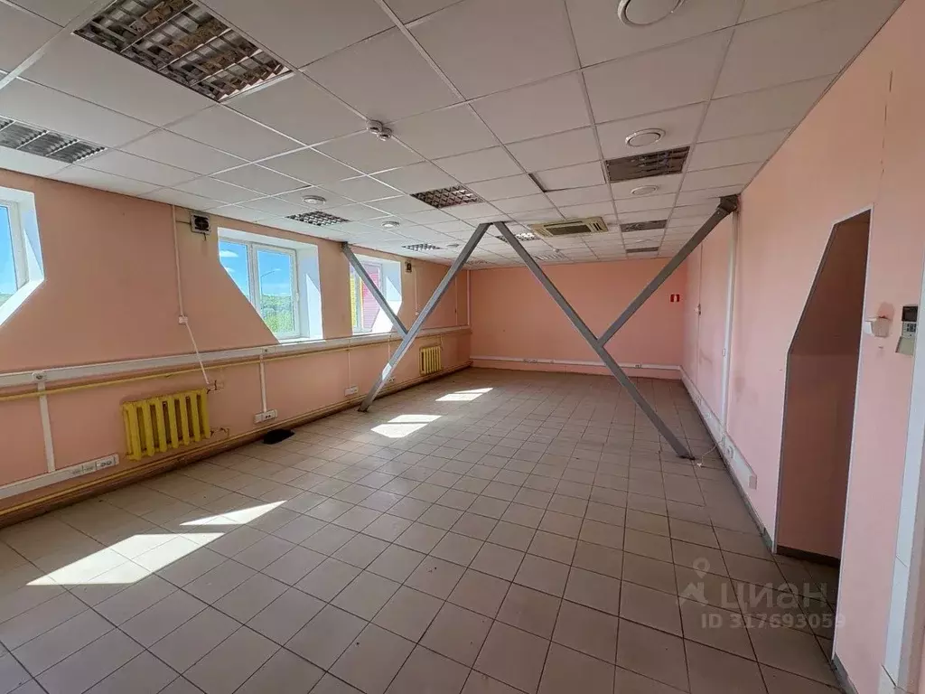 Офис в Калужская область, Калуга ул. Болдина, 85к1 (450 м) - Фото 0