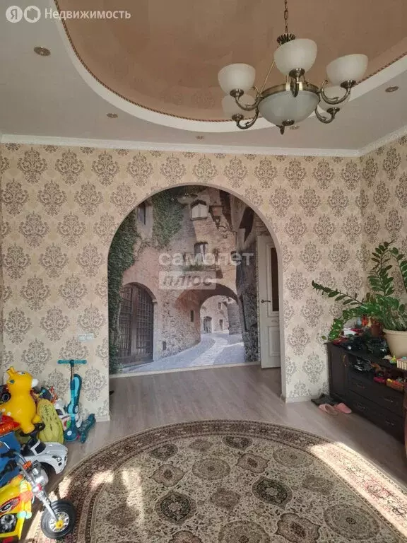 2-комнатная квартира: Курск, улица Ленина, 17 (70 м) - Фото 0