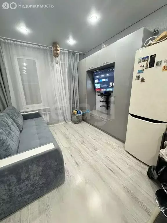 1-комнатная квартира: Калуга, улица Белые Росы, 1 (30 м) - Фото 2