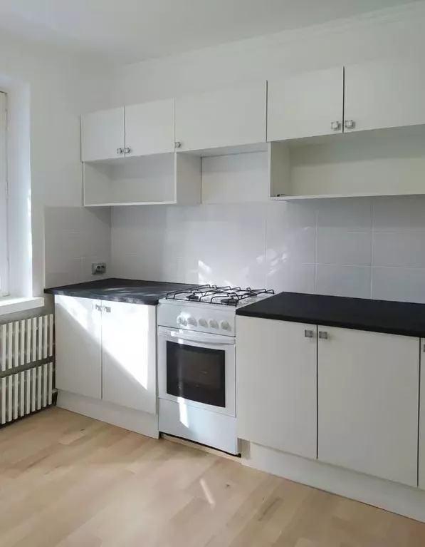 Продается 2-комнатная квартира - Фото 1