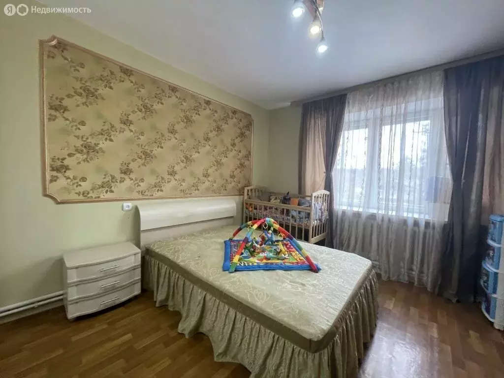 3-комнатная квартира: Димитровград, улица Ветлаборатория, 1 (52.6 м) - Фото 1