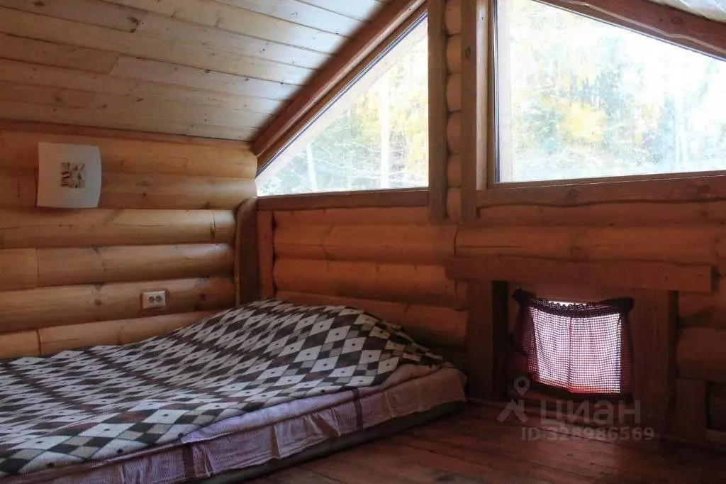 Дом в Ленинградская область, Кингисеппский район, Усть-Лужское с/пос, ... - Фото 1