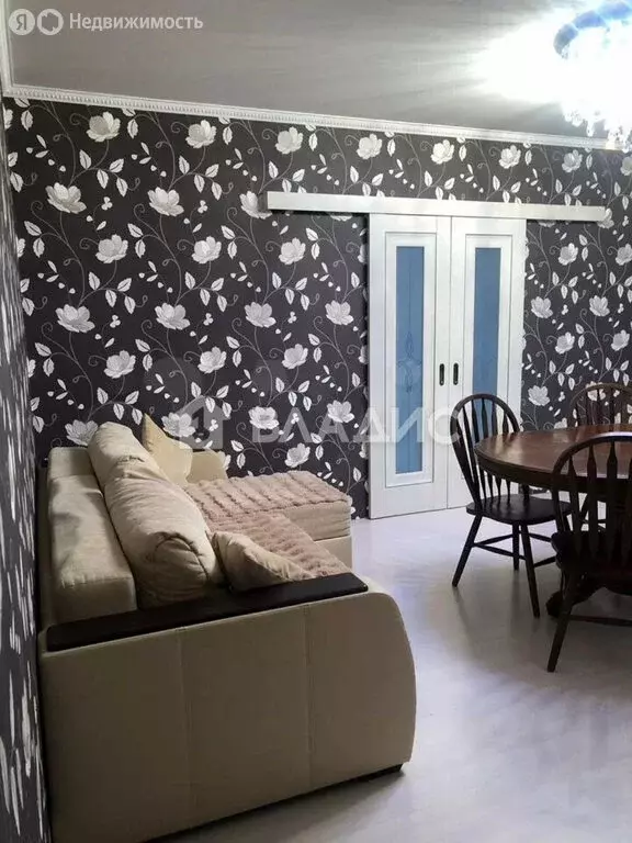 2-комнатная квартира: Ковров, улица Строителей, 15 (58 м) - Фото 1