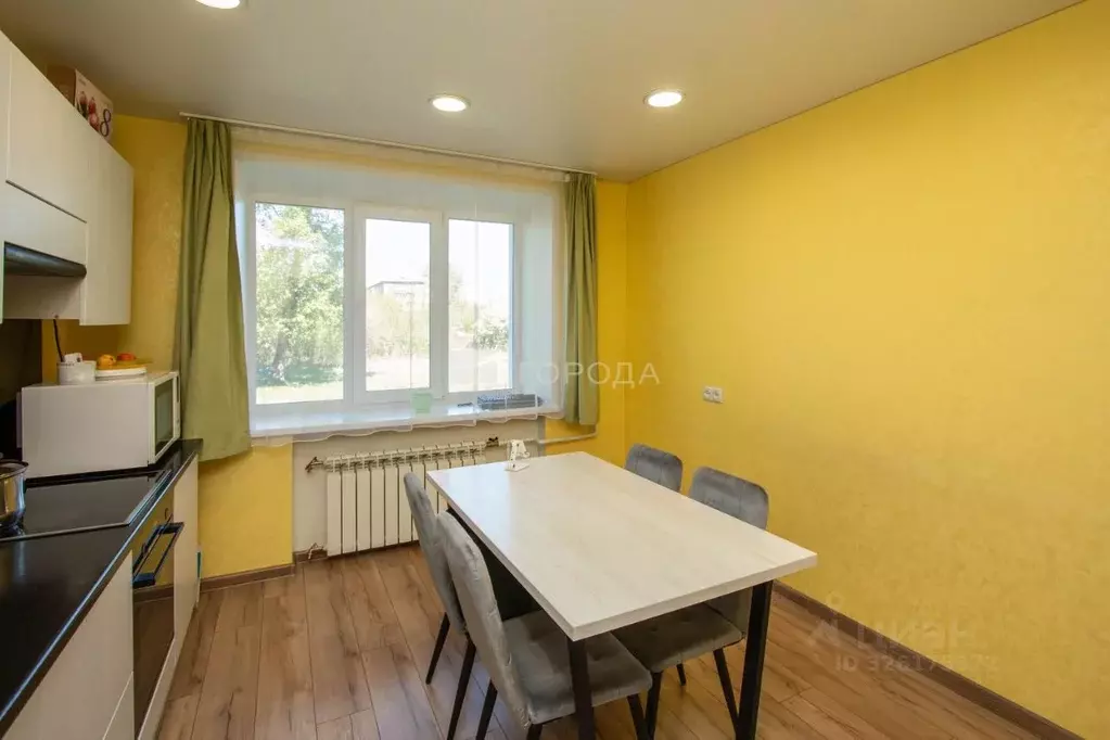 3-к кв. Кемеровская область, Прокопьевск Ближний пер., 10 (82.6 м) - Фото 1