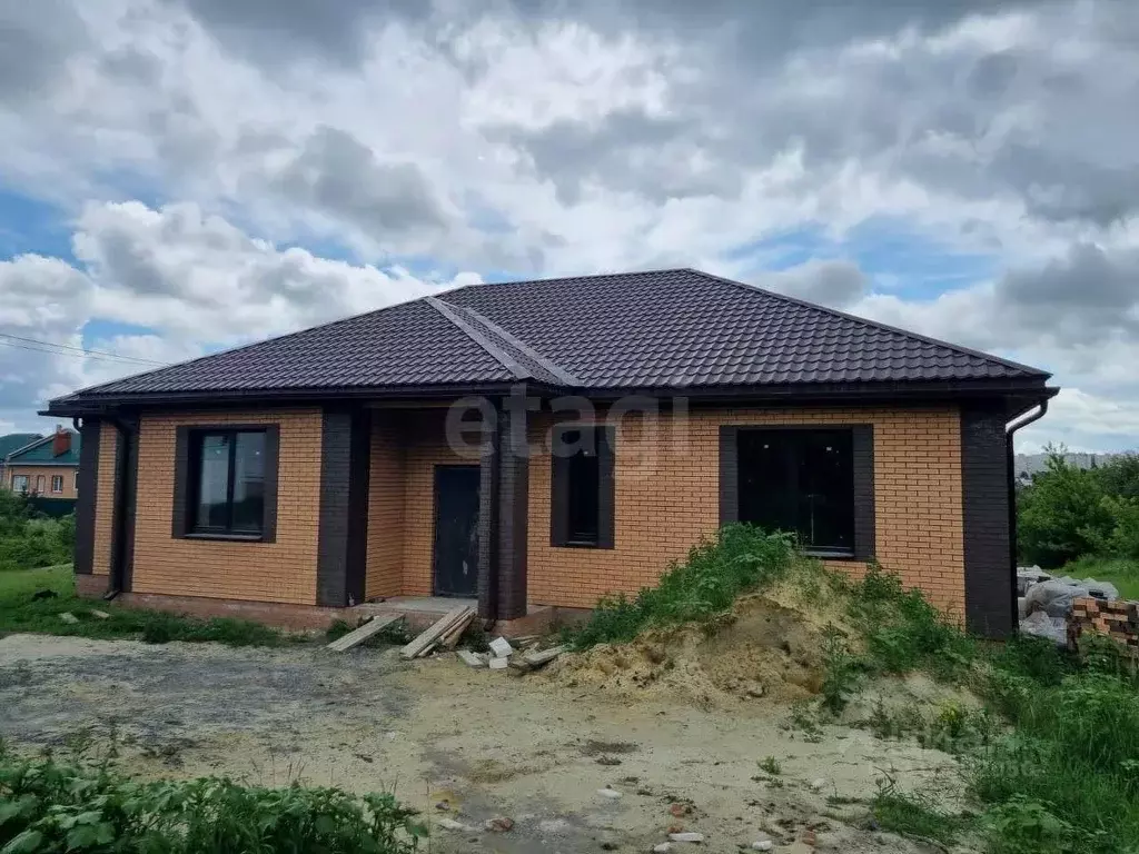 Дом в Белгородская область, Губкин Горняк-Мичуринец СТ, 1524 (174 м) - Фото 1