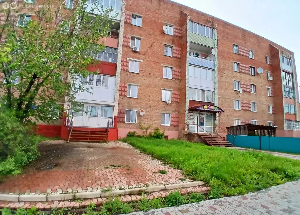 2-комнатная квартира: Калачинск, Вокзальная улица, 80 (52.3 м) - Фото 0