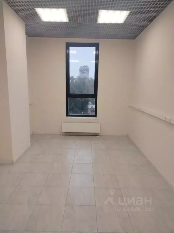 Офис в Санкт-Петербург ул. Парфеновская, 12 (17 м) - Фото 1