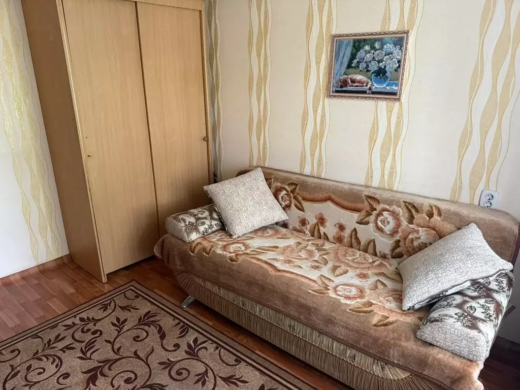 Комната Омская область, Омск Волгоградская ул., 30 (14.0 м) - Фото 0