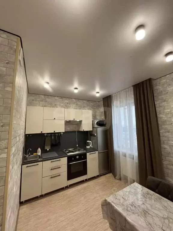 1-к кв. Новосибирская область, Новосибирск ул. Чехова, 111 (40.0 м) - Фото 1