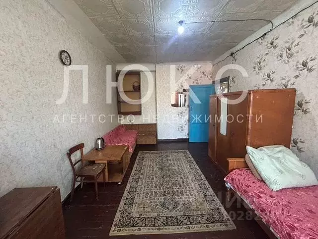 Комната Кемеровская область, Новокузнецк ул. Энтузиастов, 13 (18.0 м) - Фото 1
