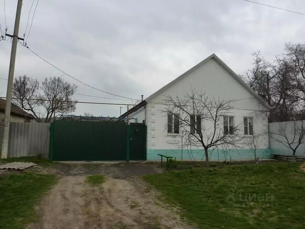 Дом в Ставропольский край, Светлоград г. Петровский муниципальный ... - Фото 1