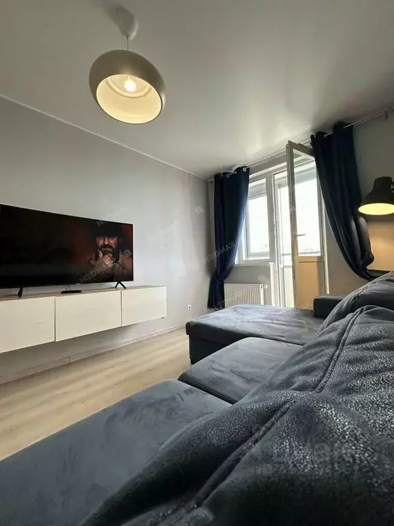 3-к кв. Санкт-Петербург Парашютная ул., 38к2 (75.0 м) - Фото 1