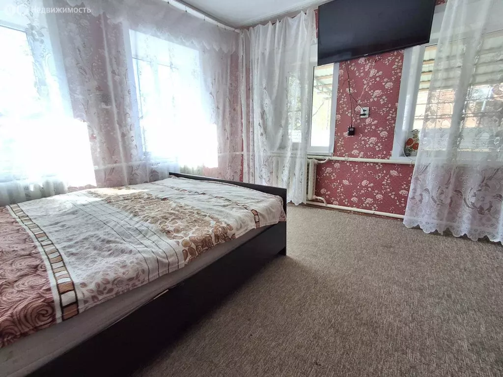 Дом в станица Старощербиновская, Красная улица (70 м) - Фото 1