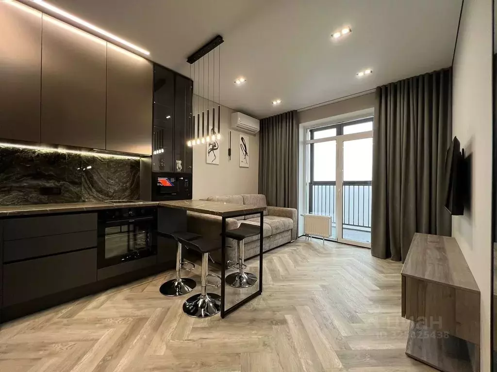 Студия Татарстан, Казань ул. Сибгата Хакима, 52 (30.0 м) - Фото 0