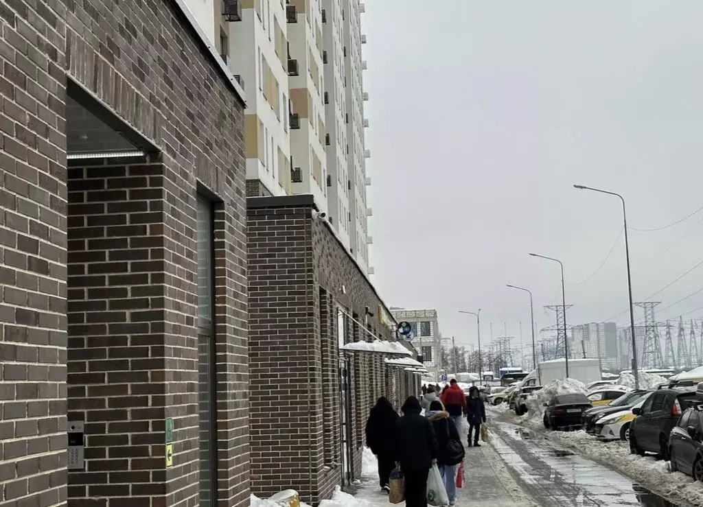 Помещение свободного назначения в Московская область, Люберцы Зенино ... - Фото 1