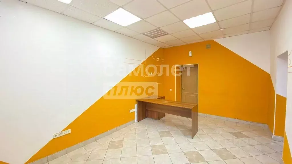 Офис в Кемеровская область, Кемерово просп. Ленина, 81А (30 м) - Фото 1