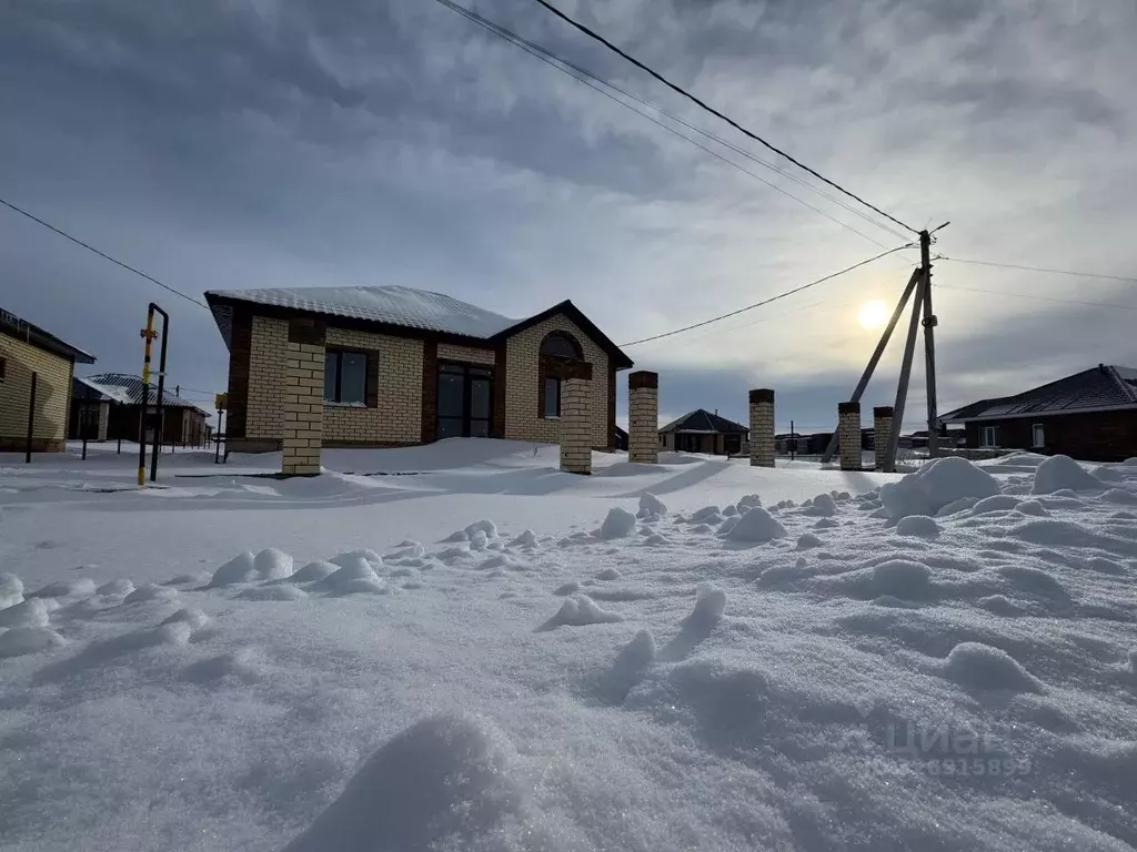 Дом в Оренбургская область, Оренбургский район, с. Благословенка, ... - Фото 2