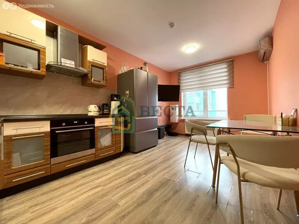 3-комнатная квартира: Санкт-Петербург, улица Тамбасова, 3к1 (87.1 м) - Фото 0