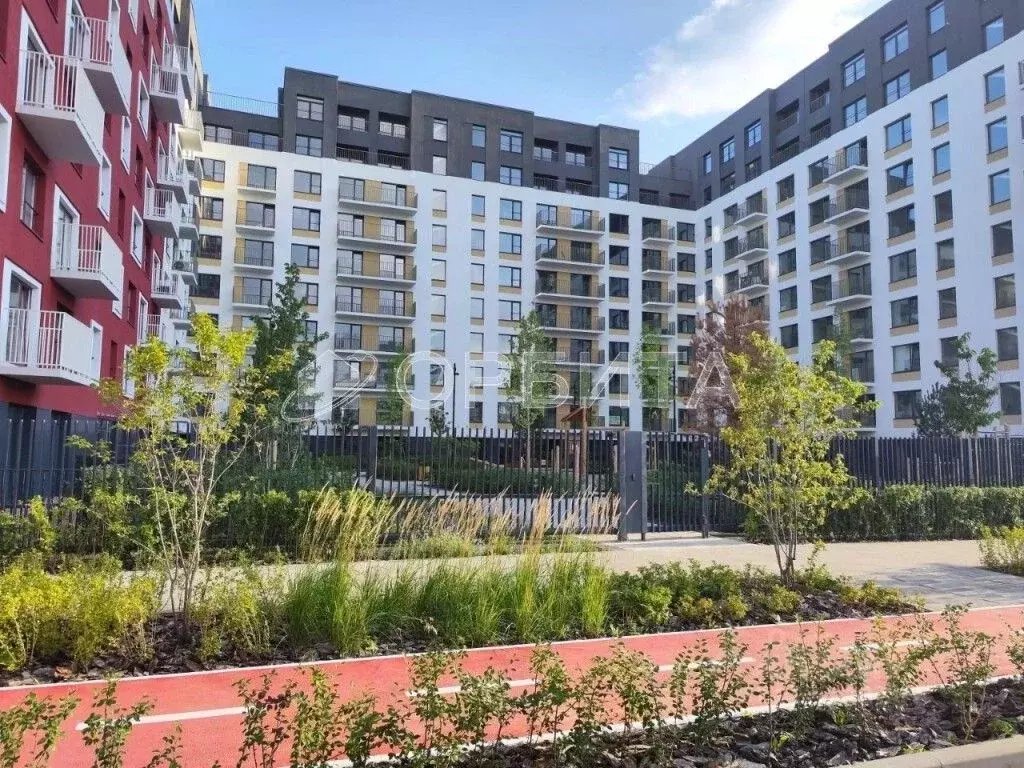 3-к кв. Тюменская область, Тюмень ул. Газовиков, 40 (84.2 м) - Фото 1