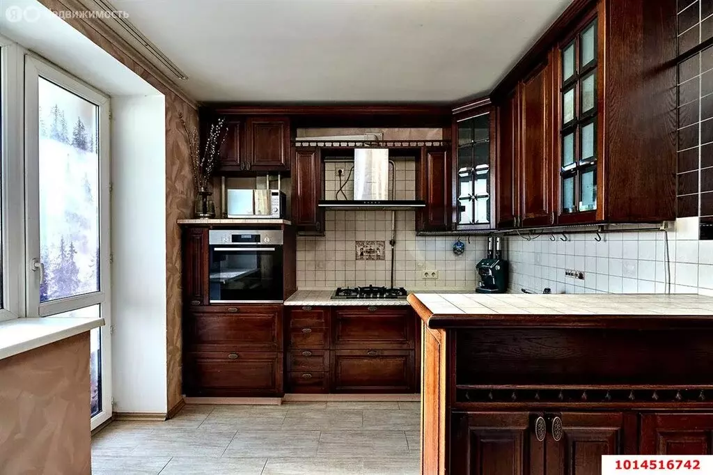 1-комнатная квартира: Краснодар, Черкасская улица, 55 (55 м) - Фото 0