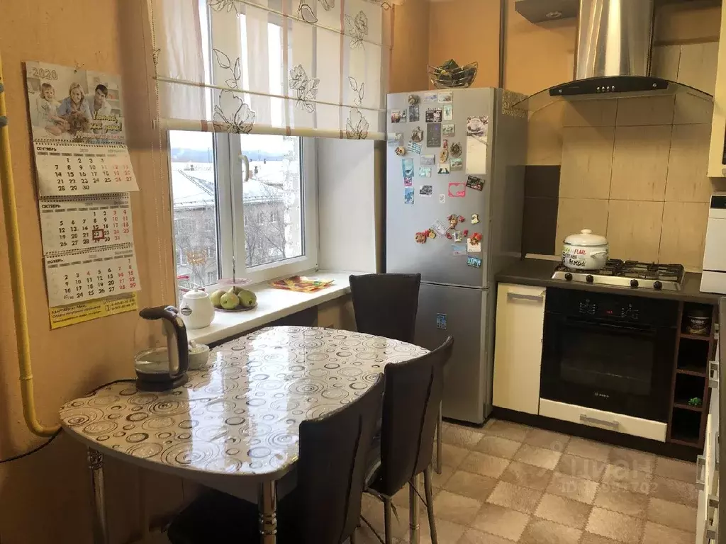 4-к кв. Челябинская область, Миасс ул. Романенко, 73 (64.0 м) - Фото 1