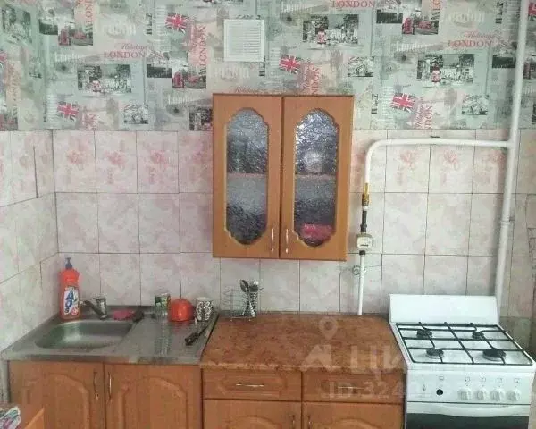 Студия Омская область, Омск Городок Нефтяников мкр, ул. 22 Апреля, 7 ... - Фото 1