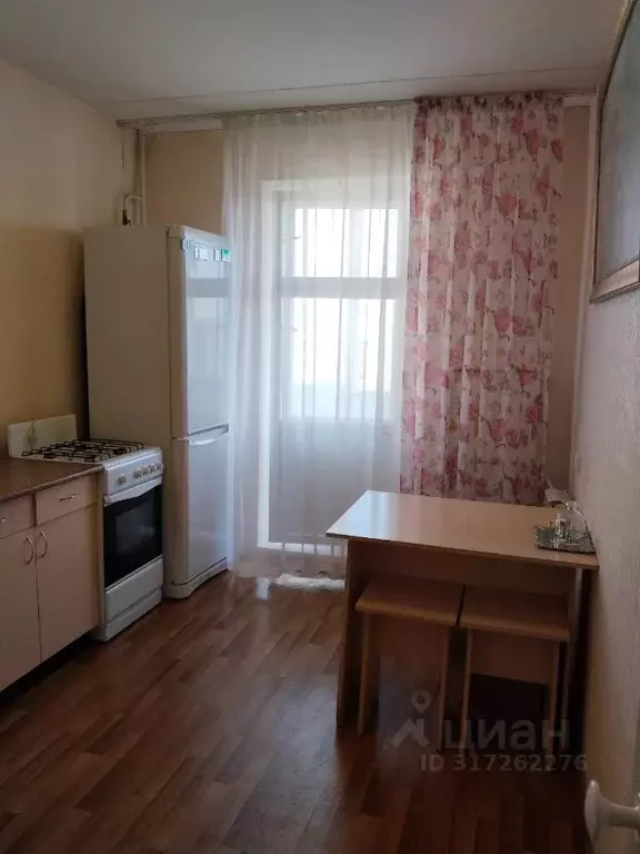 1-к кв. Татарстан, Набережные Челны 36-й комплекс, 3/1 (35.0 м) - Фото 1