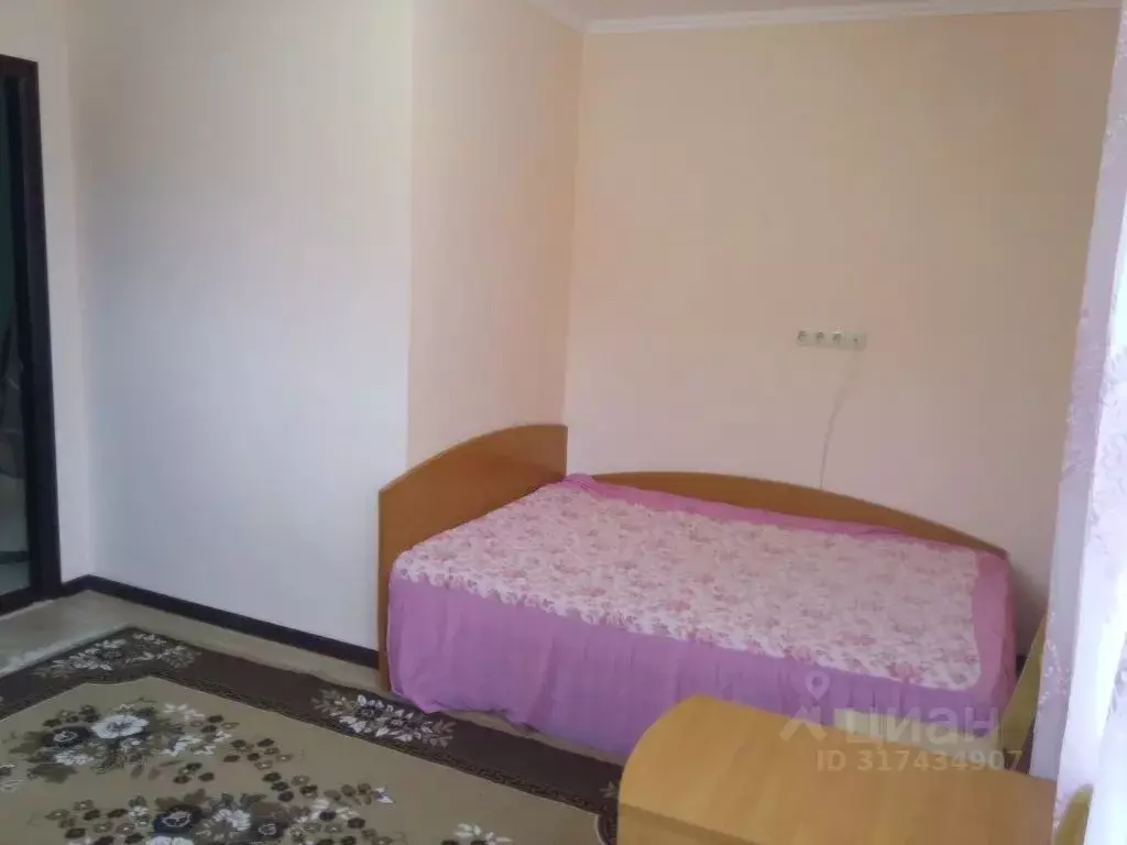 Комната Крым, Алушта муниципальный округ, с. Кипарисное ул. ... - Фото 2