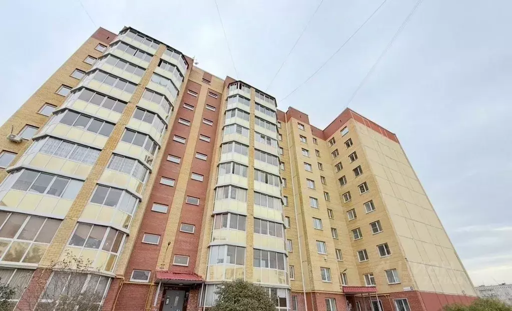 2-к кв. Свердловская область, Екатеринбург ул. Билимбаевская, 3 (62.0 ... - Фото 1